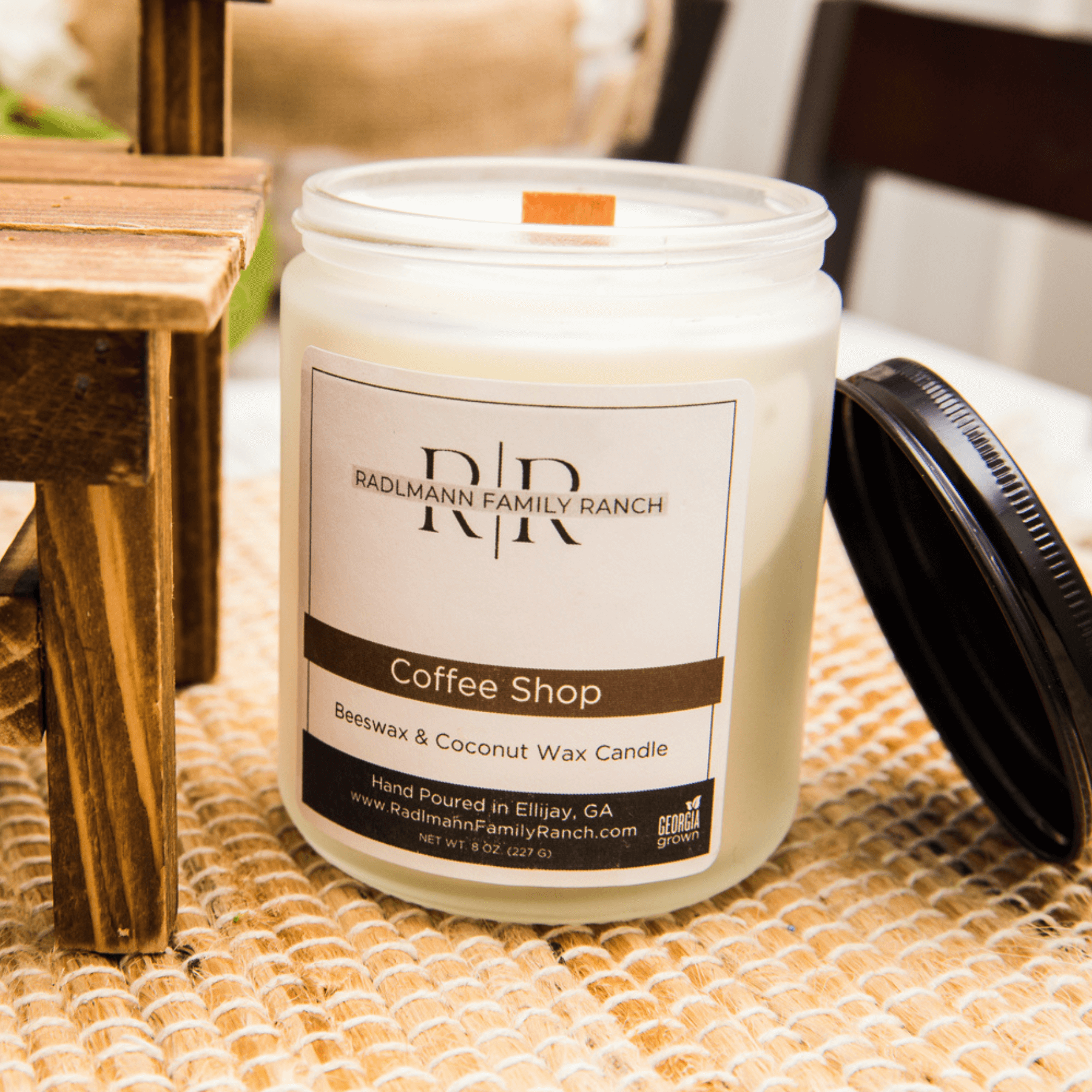 Coffee Shop | Coconut Beeswax Candle with Wooden Wick | 8 oz