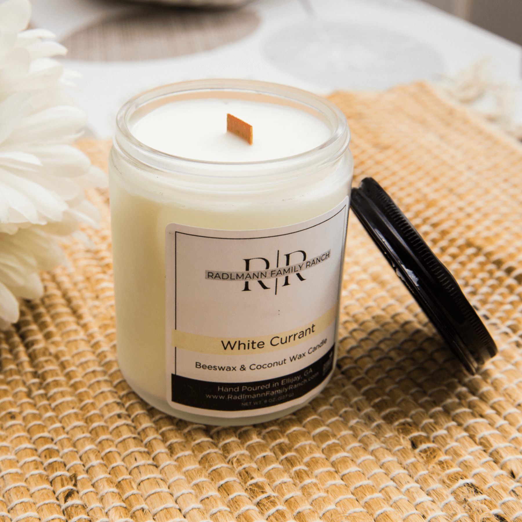 White Currant | Coconut Beeswax Candle with Wooden Wick | 8 oz